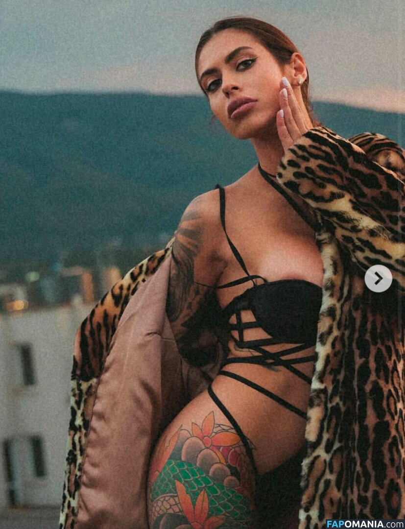 ellsii_ / inkedelenaa Nackt OnlyFans  Geleaktes Foto #11