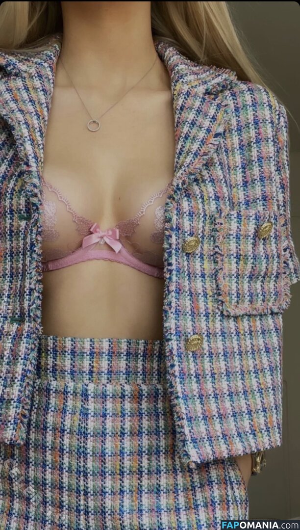 Ema Louise / emalouiise / emaxlouise Nackt OnlyFans  Geleaktes Foto #8