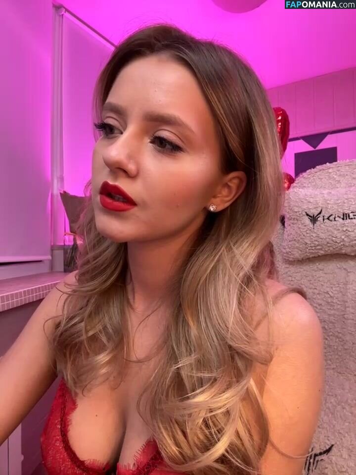 Emeli Blur Nackt OnlyFans  Geleaktes Foto #9