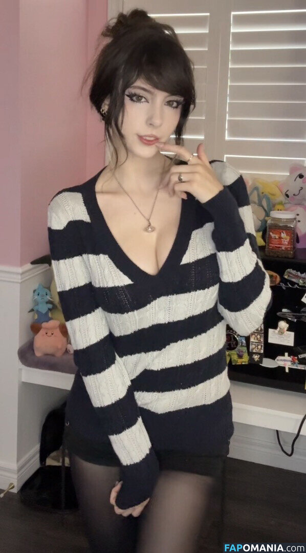 __emiki / em098 / emik28 / emiki / emiki28 / ilovekitties.28 Nackt OnlyFans  Geleaktes Foto #2
