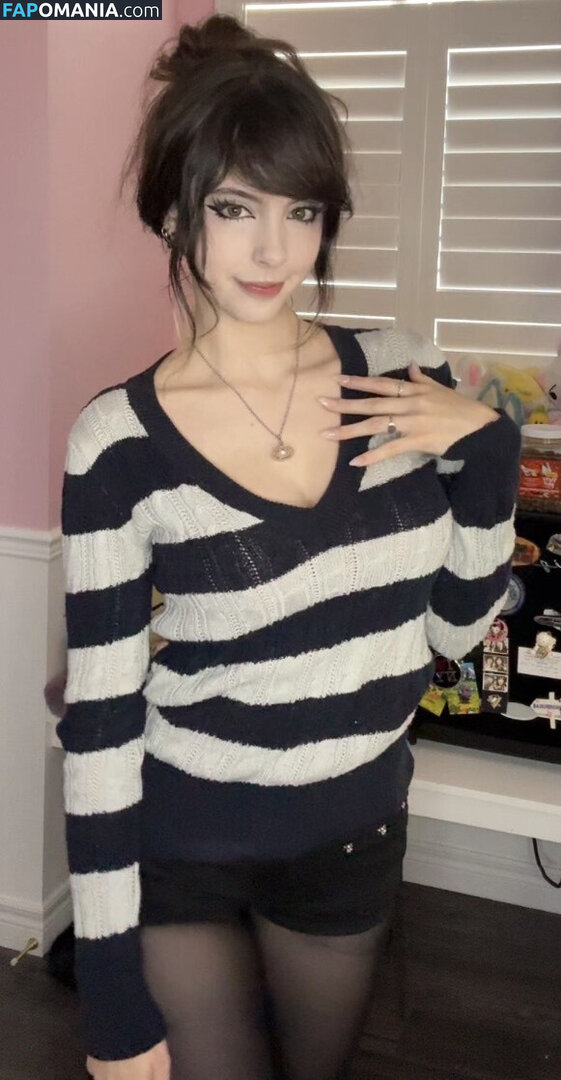 __emiki / em098 / emik28 / emiki / emiki28 / ilovekitties.28 Nackt OnlyFans  Geleaktes Foto #8