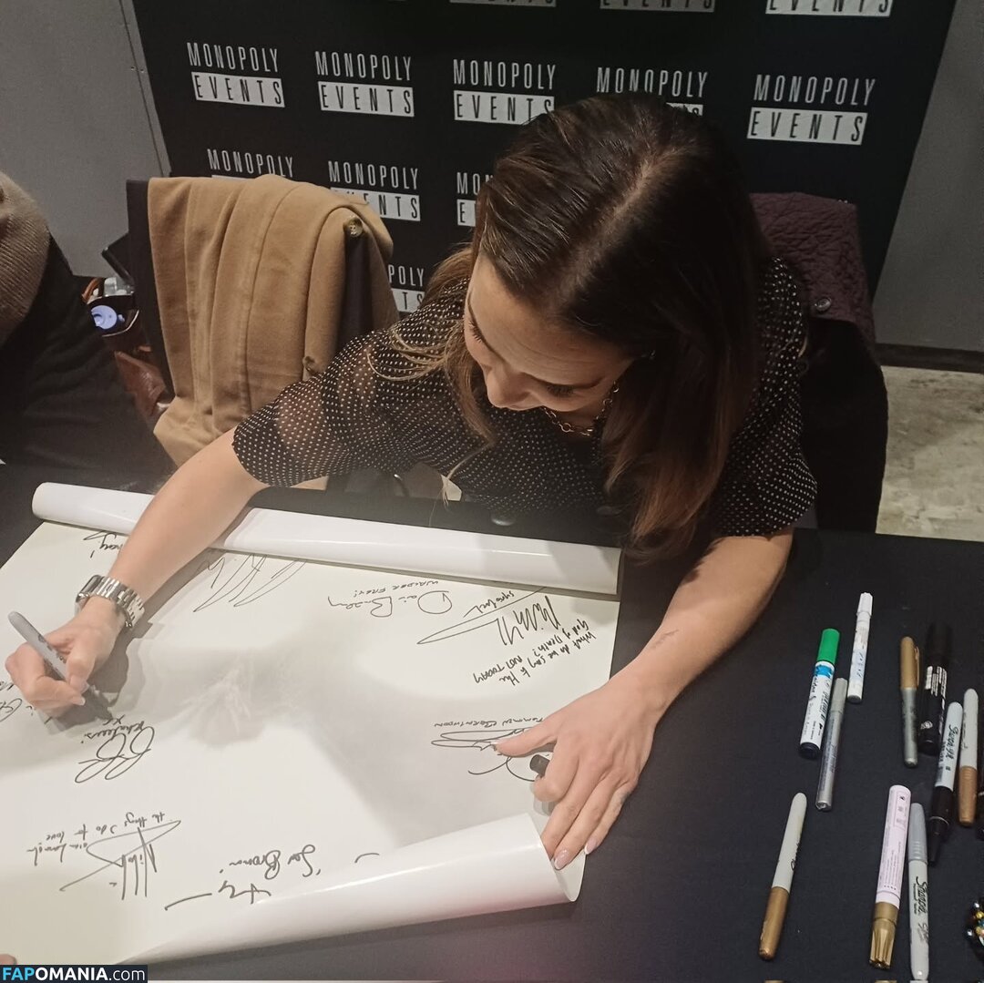 Emilia Clarke / clarkeyxo / emilia_clarke / emiliaclarke Nackt OnlyFans  Geleaktes Foto #893