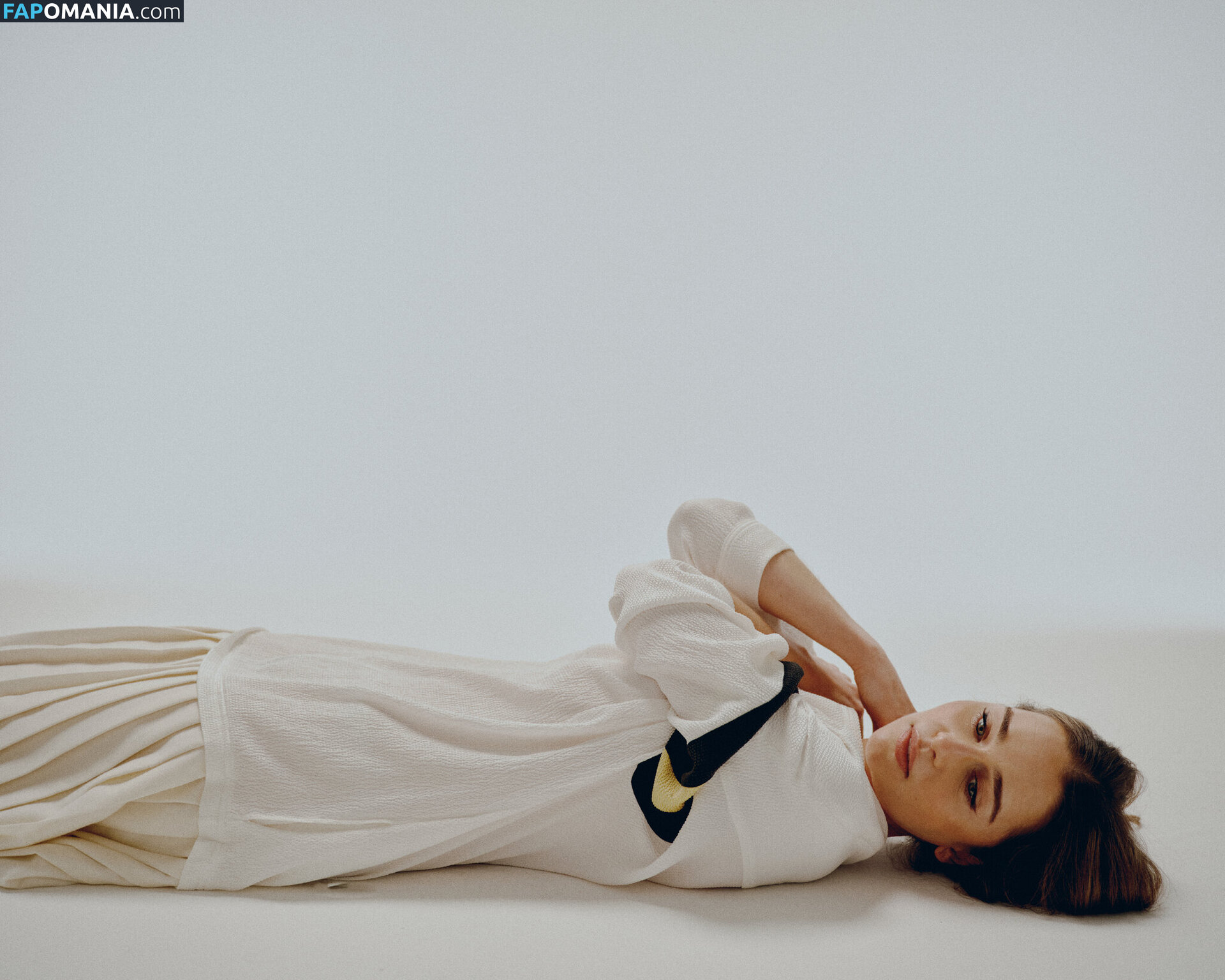 Emilia Clarke / clarkeyxo / emilia_clarke / emiliaclarke / emiliaclarkecentral / https: Nackt OnlyFans  Geleaktes Foto #943