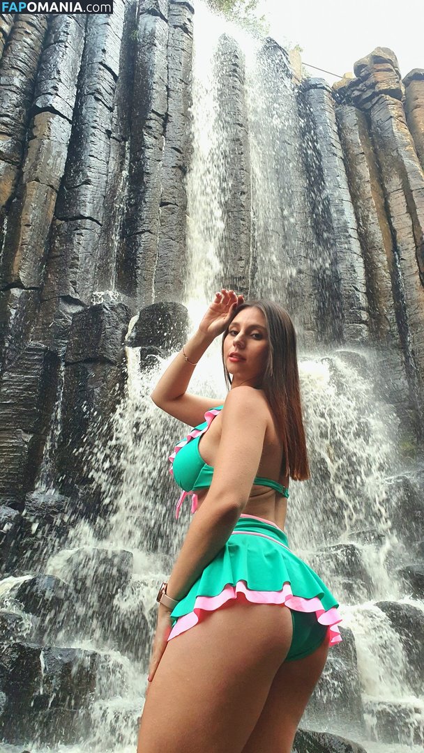 Emilia Vizcarra / emiliavizcarra / emiliavizcarrax Nackt OnlyFans  Geleaktes Foto #14