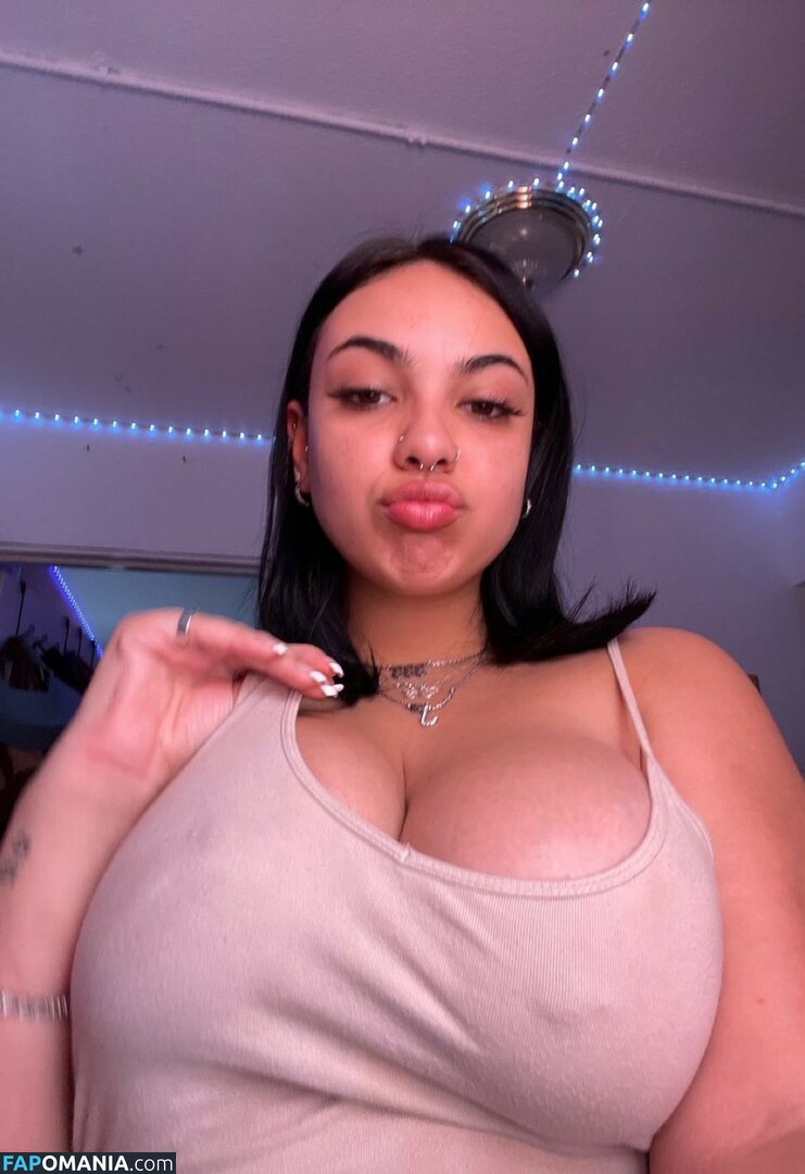 Emilia / Emmadorable / Emmia / emiliaaa Nackt OnlyFans  Geleaktes Foto #50