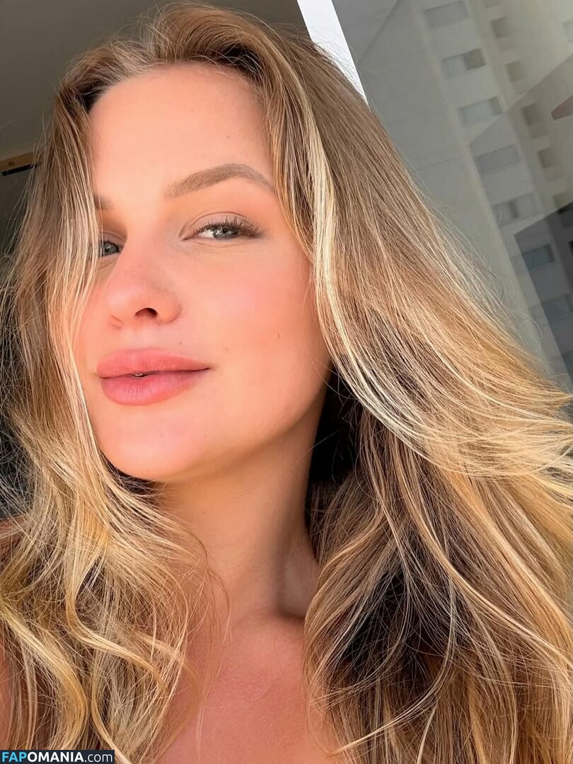 Emilly Schellmann / _emillyschellmann Nackt OnlyFans  Geleaktes Foto #17