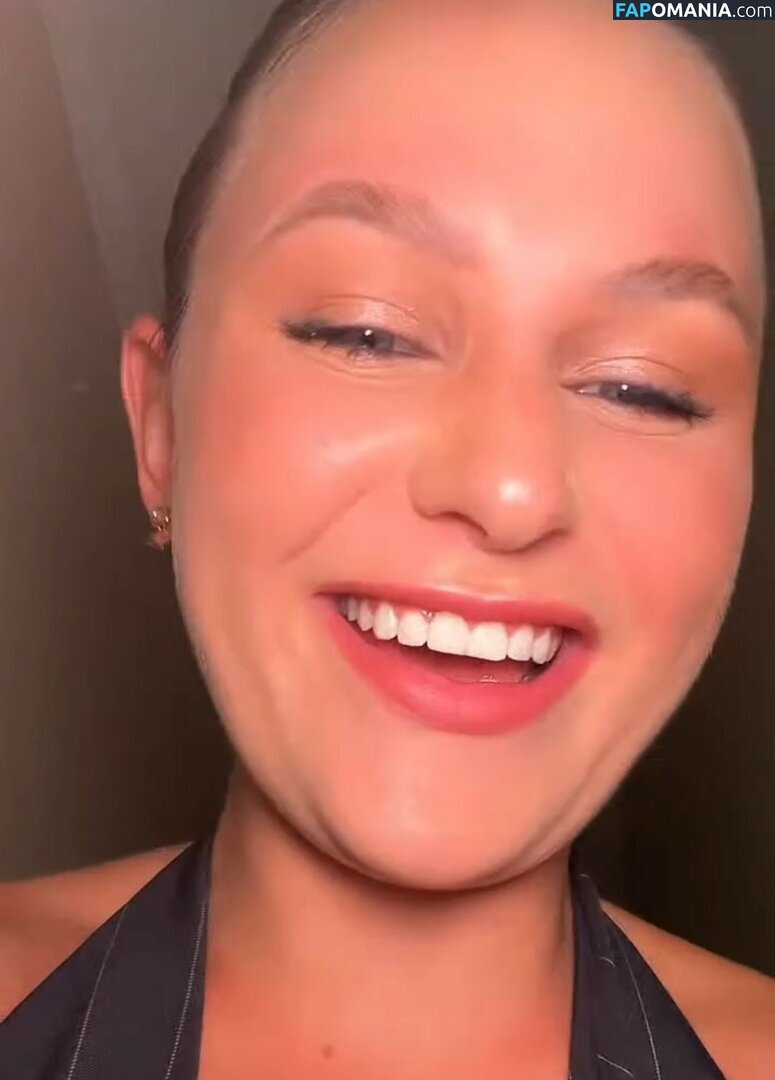 Emilly Schellmann / _emillyschellmann Nackt OnlyFans  Geleaktes Foto #40