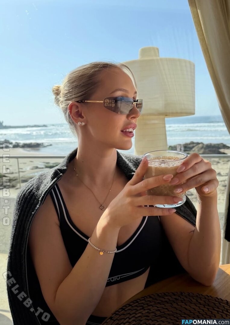 Emily Claire / emilyclairexy Nackt OnlyFans  Geleaktes Foto #2