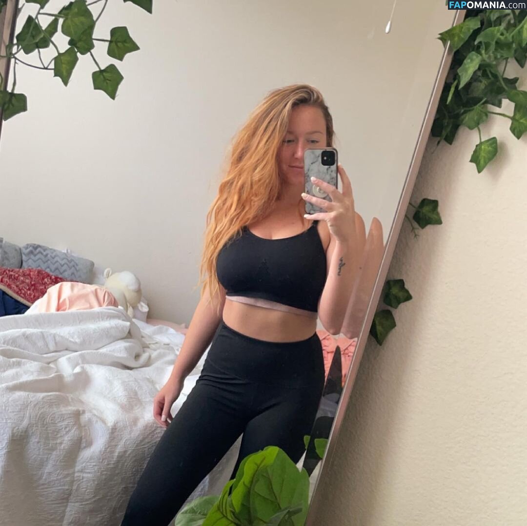 Emily James Nackt OnlyFans  Geleaktes Foto #9