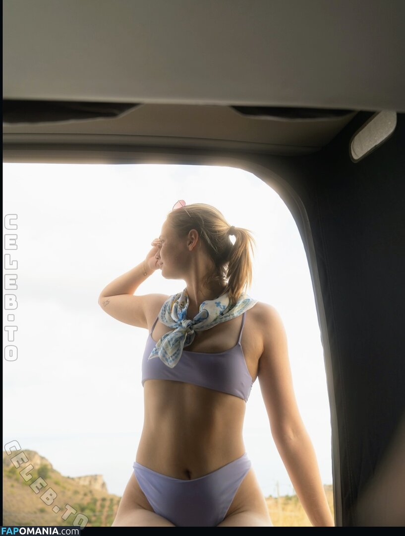 Emily Marie Neumann / emilymarieneumann Nackt OnlyFans  Geleaktes Foto #2