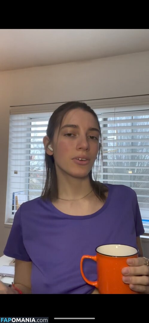 Emily Winterfell / emilysylraa / emilywinterfell / emilyxvirel / emilyxvirel... Nackt OnlyFans  Geleaktes Foto #3