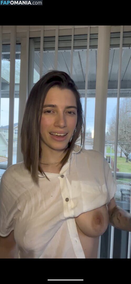 Emily Winterfell / emilysylraa / emilywinterfell / emilyxvirel / emilyxvirel... Nackt OnlyFans  Geleaktes Foto #6