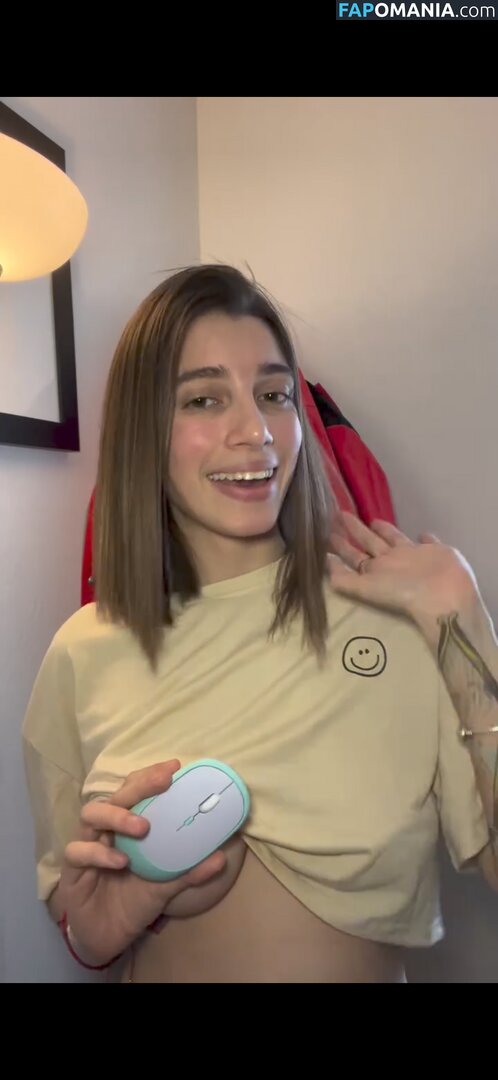 Emily Winterfell / emilysylraa / emilywinterfell / emilyxvirel / emilyxvirel... Nackt OnlyFans  Geleaktes Foto #16