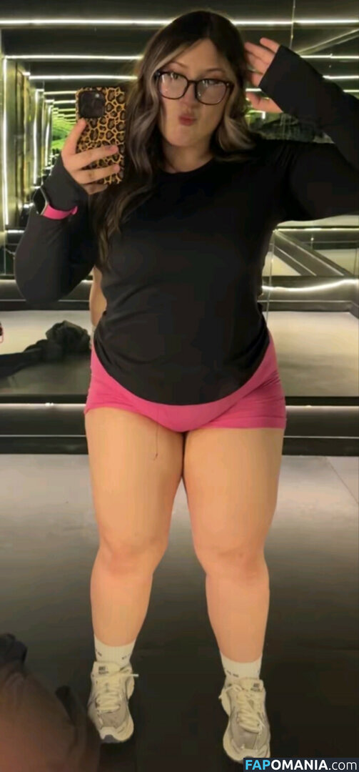 Emilysaucedo22 / Sauceyliftzz Nackt OnlyFans  Geleaktes Foto #2