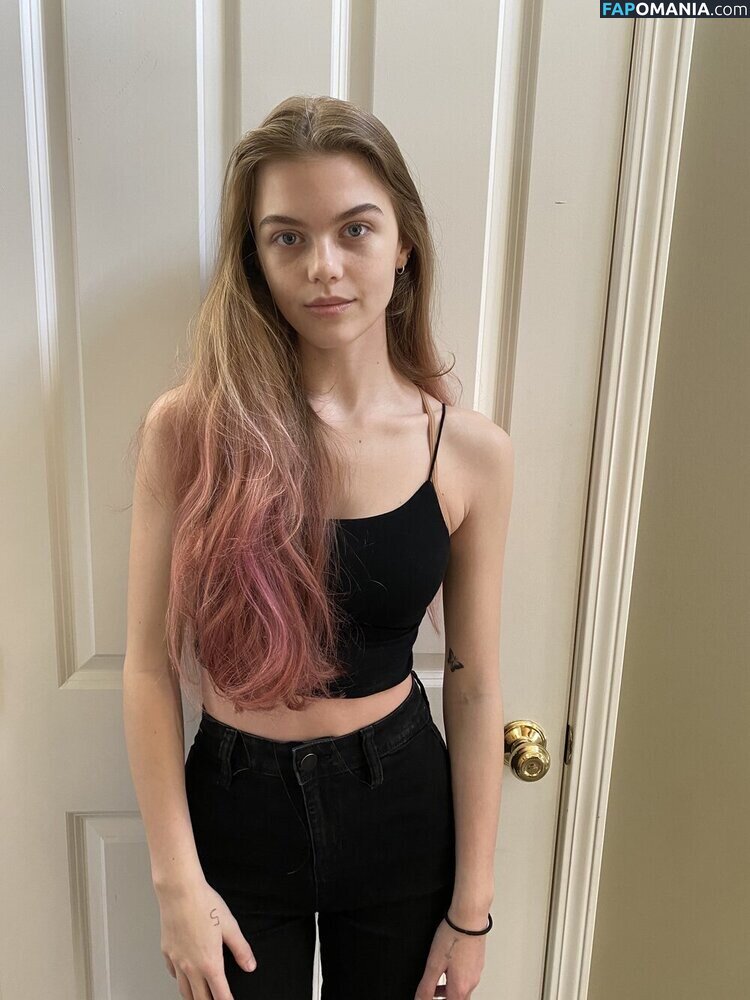 Bradpittsgf / Emma Beardsley / emmabbeardsley Nackt OnlyFans  Geleaktes Foto #18