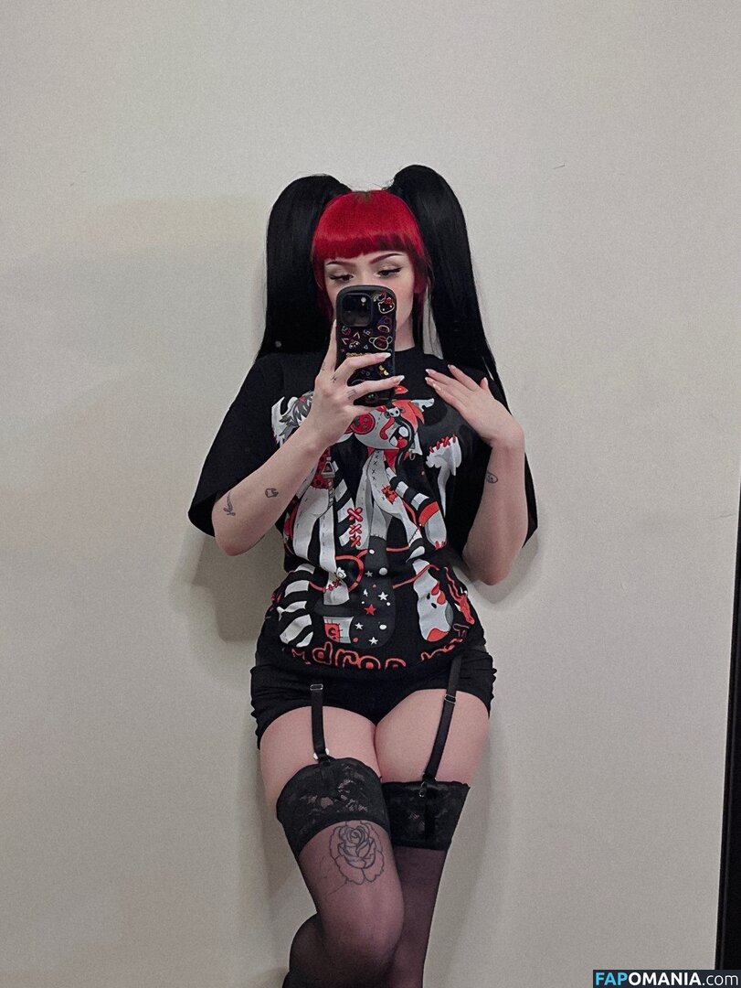 Emma Langevin / emmalangevin / emmalangevinxo Nackt OnlyFans  Geleaktes Foto #38