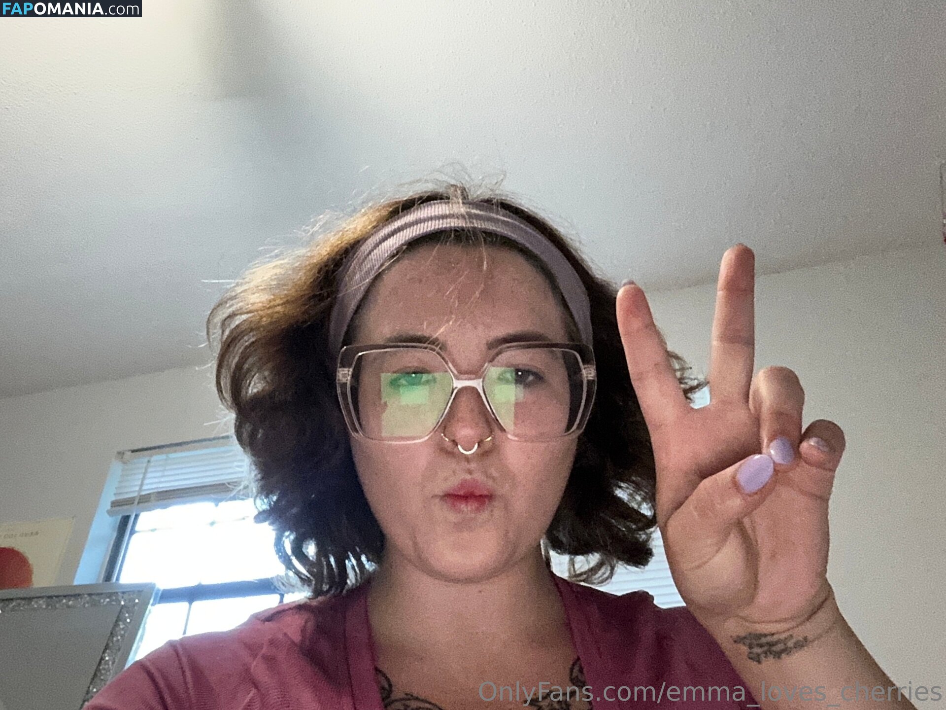emma_loves_cherries / emmalovescherries Nackt OnlyFans  Geleaktes Foto #3