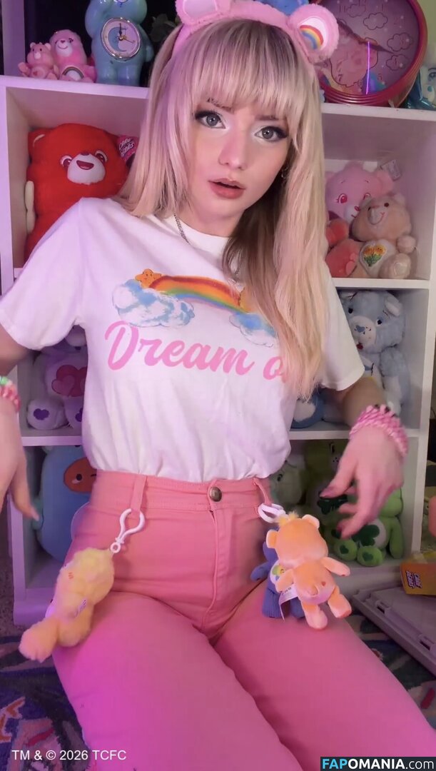 Emma's MySpace / emmaouille / emmas.world / emmasmyspace Nackt OnlyFans  Geleaktes Foto #4