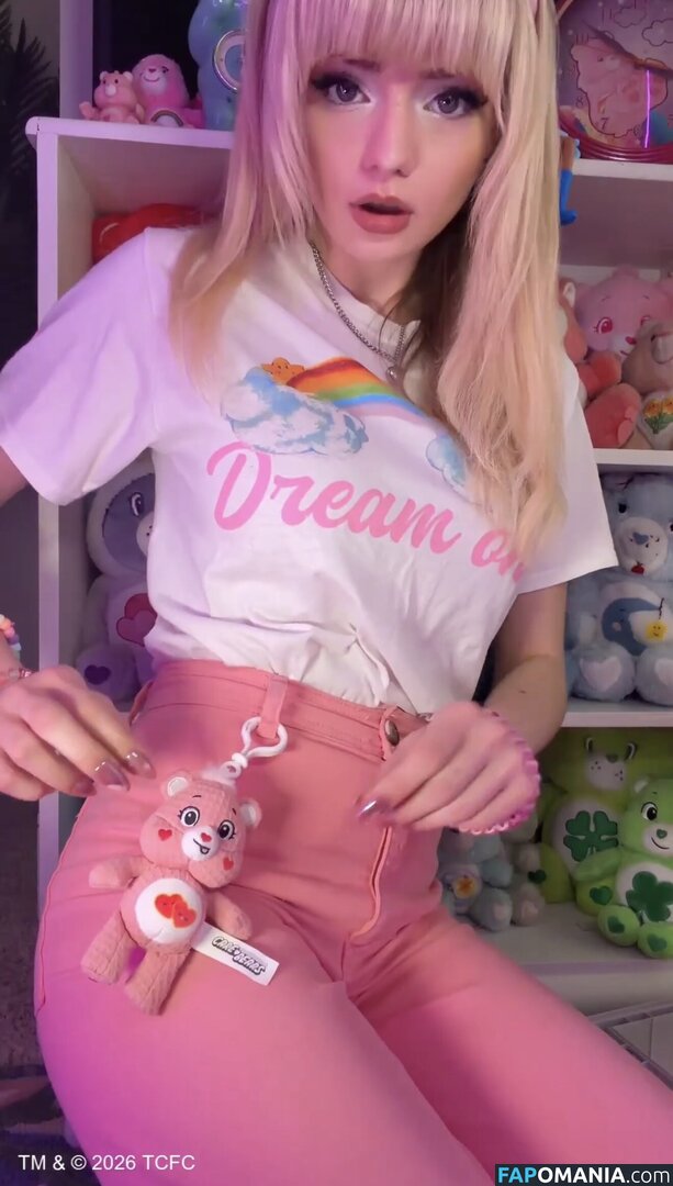 Emma's MySpace / emmaouille / emmas.world / emmasmyspace Nackt OnlyFans  Geleaktes Foto #6