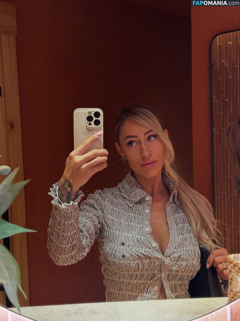 Emma Sundberg / emmasundbergg / https: Nackt OnlyFans  Geleaktes Foto #4
