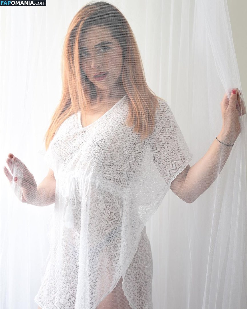 Emma Victoria Louise / emmaloulou / emmavictoriaaax / user Nackt OnlyFans  Geleaktes Foto #1