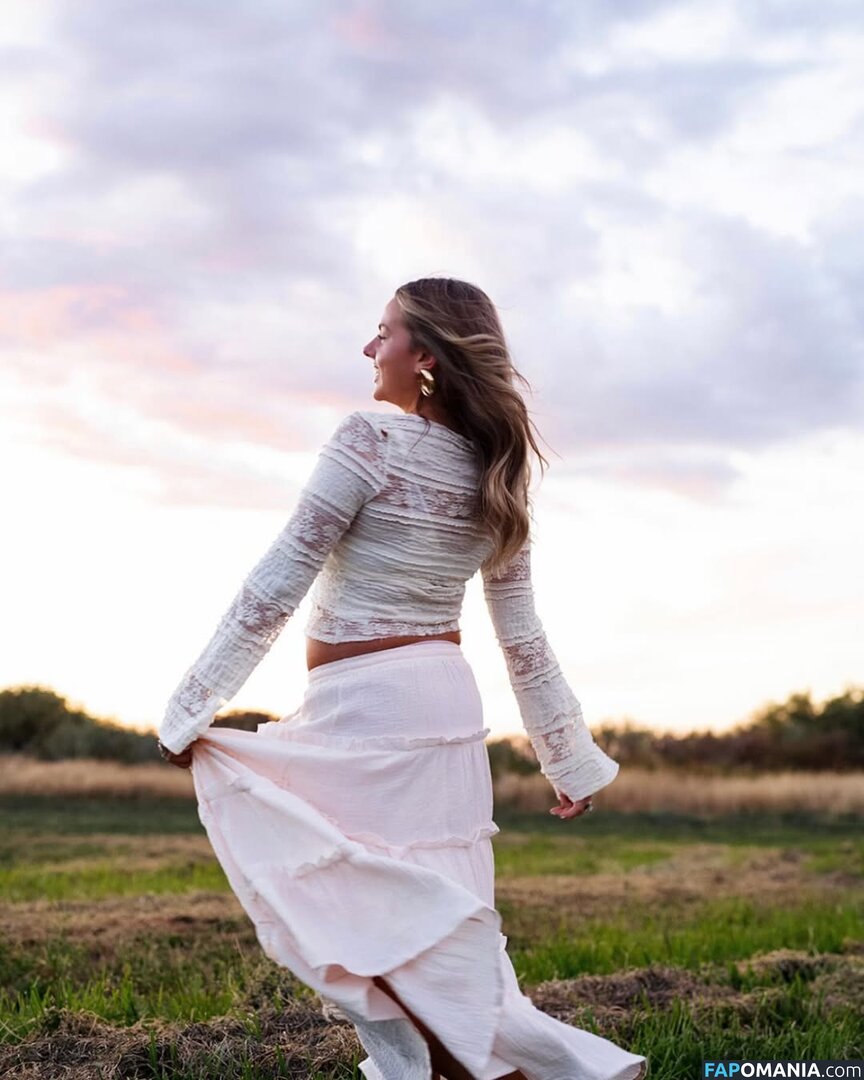 Emmi Butler / emmilaurie Nackt OnlyFans  Geleaktes Foto #6