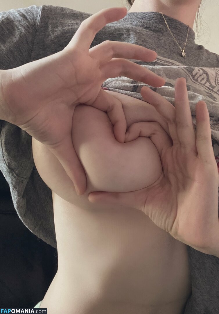 Emmia / eMillieNSFW / emmaskies Nackt OnlyFans  Geleaktes Foto #93