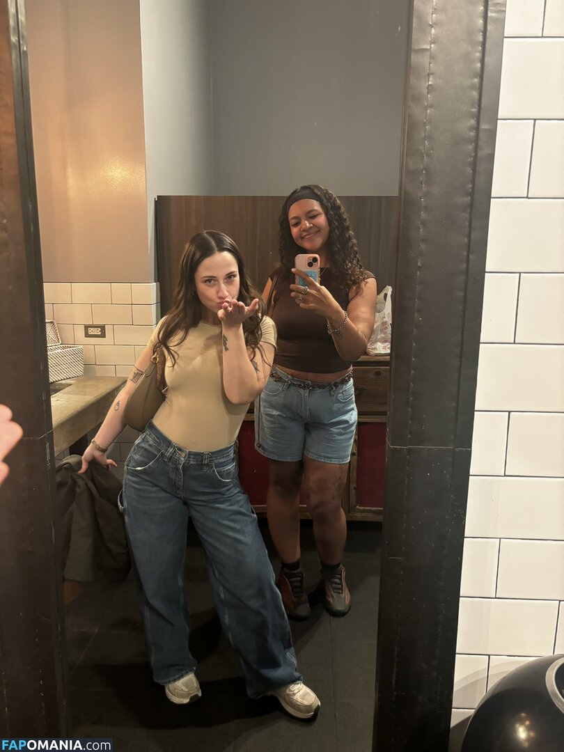 emocranberries / emocranberry Nackt OnlyFans  Geleaktes Foto #11