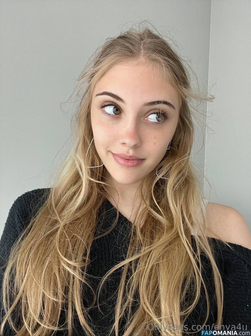 enya4u Nackt OnlyFans  Geleaktes Foto #14