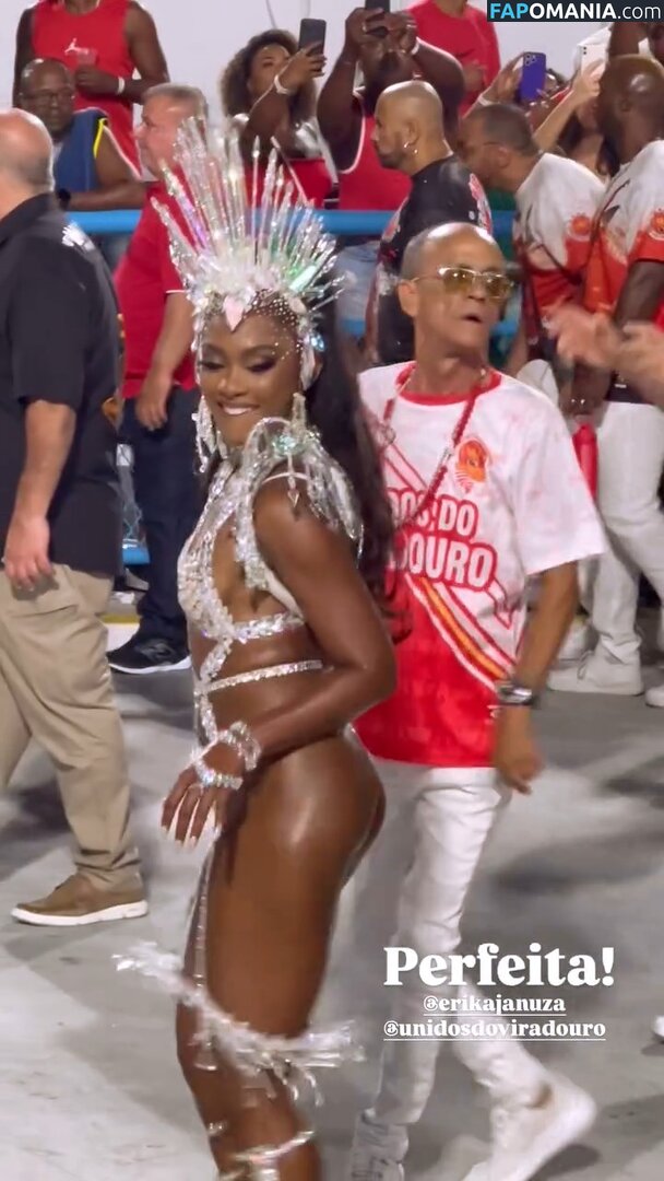 Erika Januza / erikajanuza Nackt OnlyFans  Geleaktes Foto #4