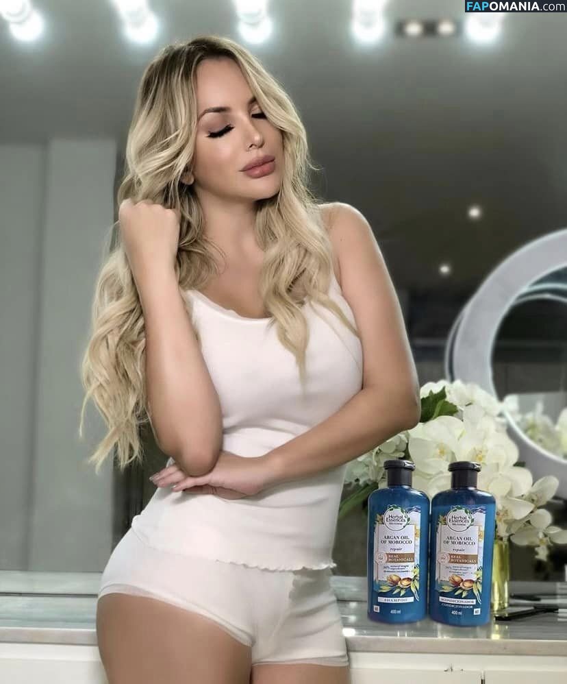 Erika Velez Nackt OnlyFans  Geleaktes Foto #2