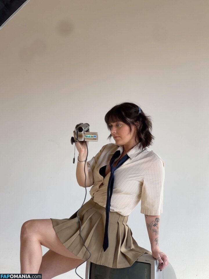 Erin Dougal / Smosh / erindougal Nackt OnlyFans  Geleaktes Foto #3