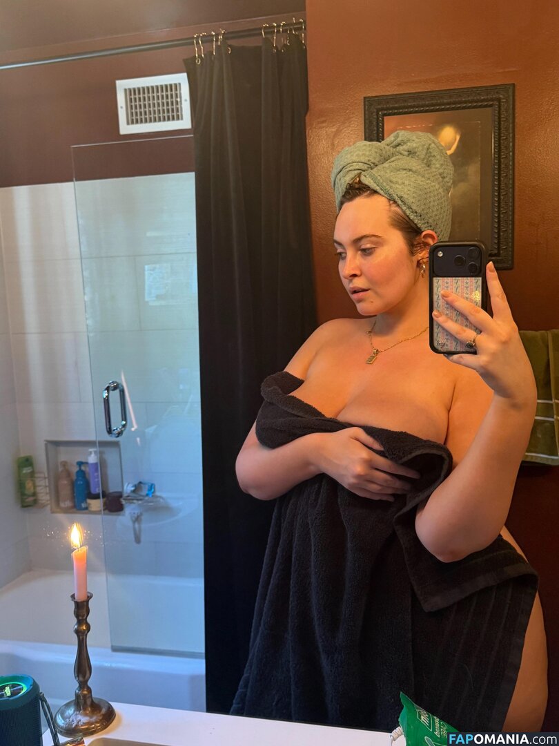 Erinmhk / erinmarleyklay / noterinmhk Nackt OnlyFans  Geleaktes Foto #111