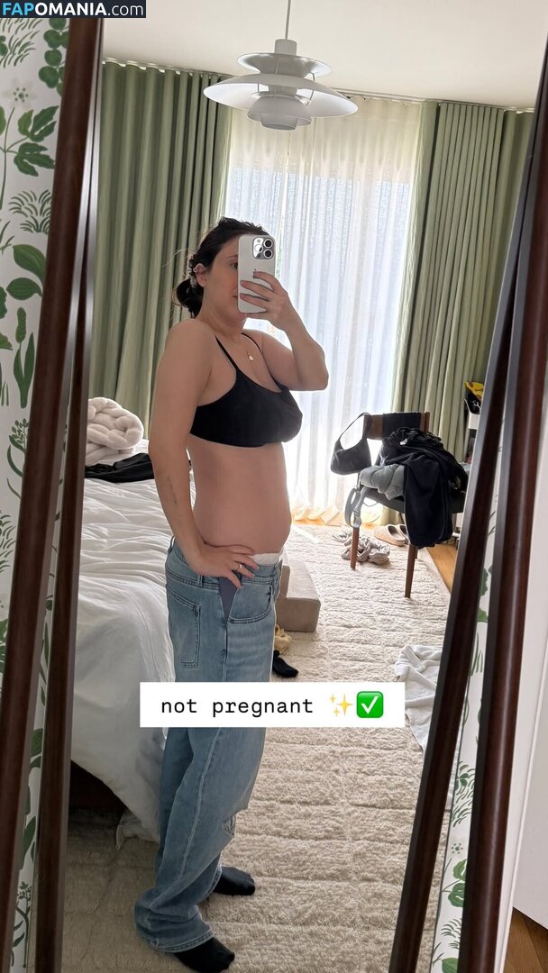 Esther Povitsky / esthermonster Nackt OnlyFans  Geleaktes Foto #1