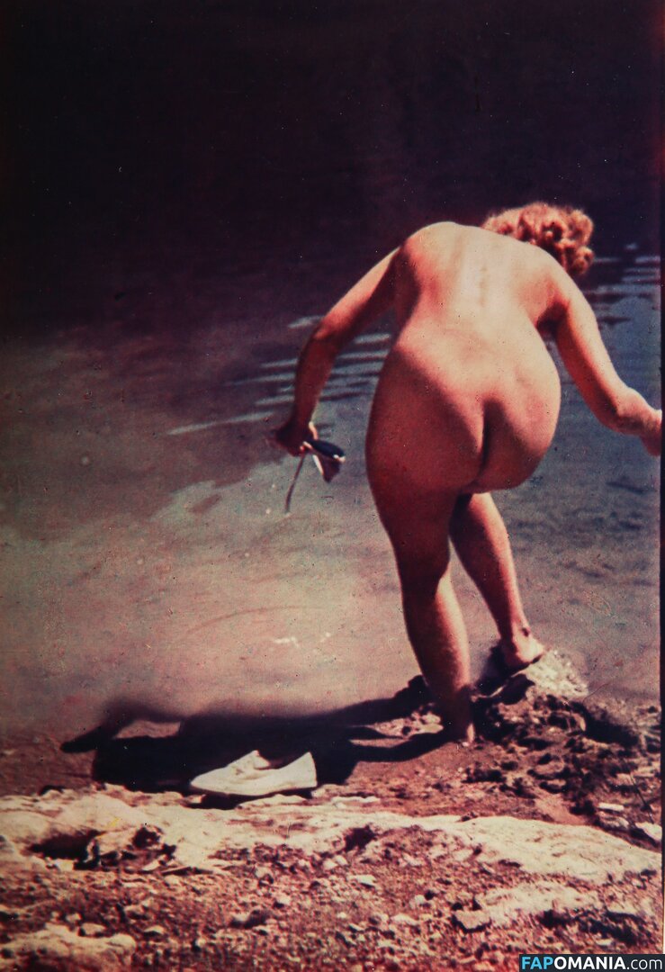 Eva Braun Nackt OnlyFans  Geleaktes Foto #1