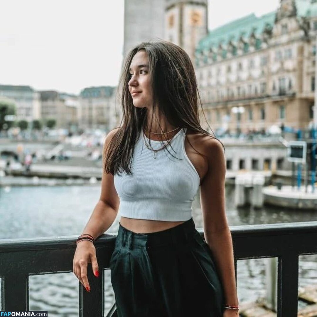 Eva Lys / eva.lys / evazolia Nackt OnlyFans  Geleaktes Foto #40