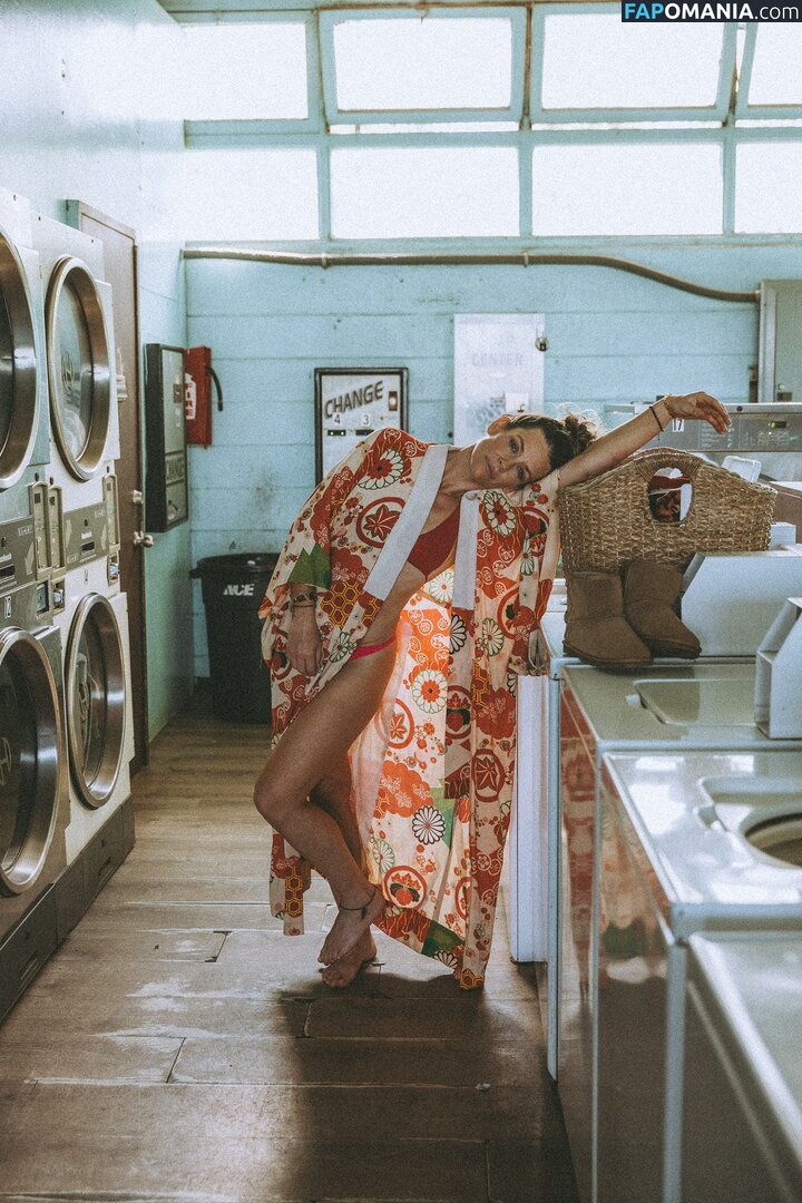 Evangeline Lilly / EvangelineLilly / evangelinelillyofficial / https: / lilyevangeline Nackt OnlyFans  Geleaktes Foto #77