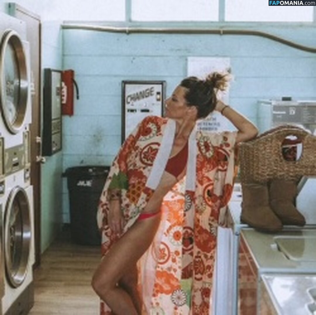 Evangeline Lilly / EvangelineLilly / evangelinelillyofficial / https: / lilyevangeline Nackt OnlyFans  Geleaktes Foto #78