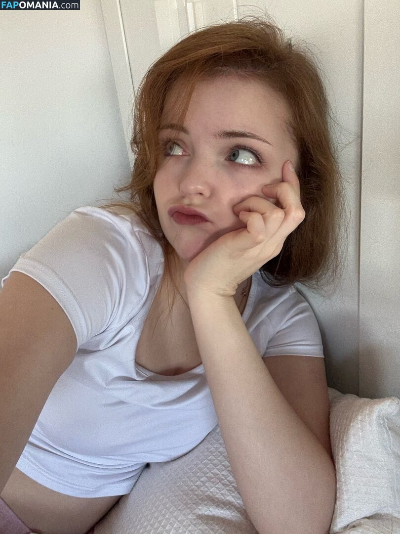 Evelynn / MagicalEvi / crohnssquare2 / evelyn.magical / https: / magicalevelynn Nackt OnlyFans  Geleaktes Foto #16