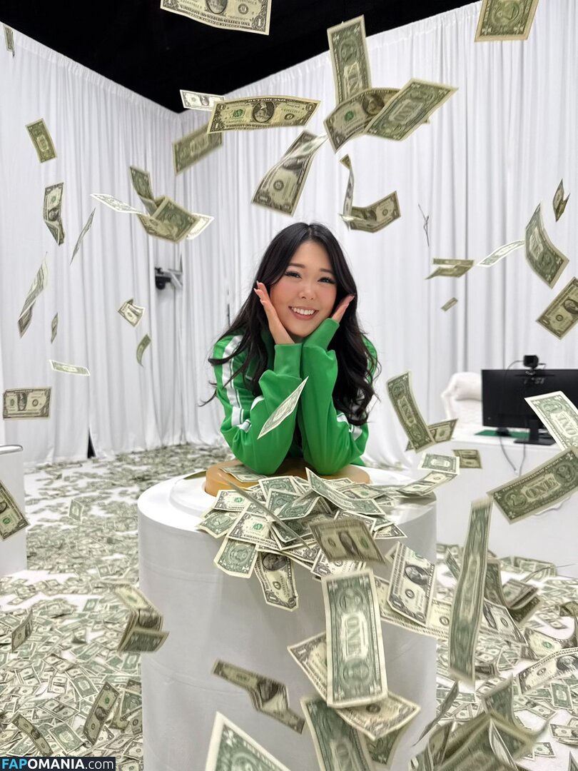 ExtraEmily / extra.emilay / extraemilyy / extremly_cute Nackt OnlyFans  Geleaktes Foto #8