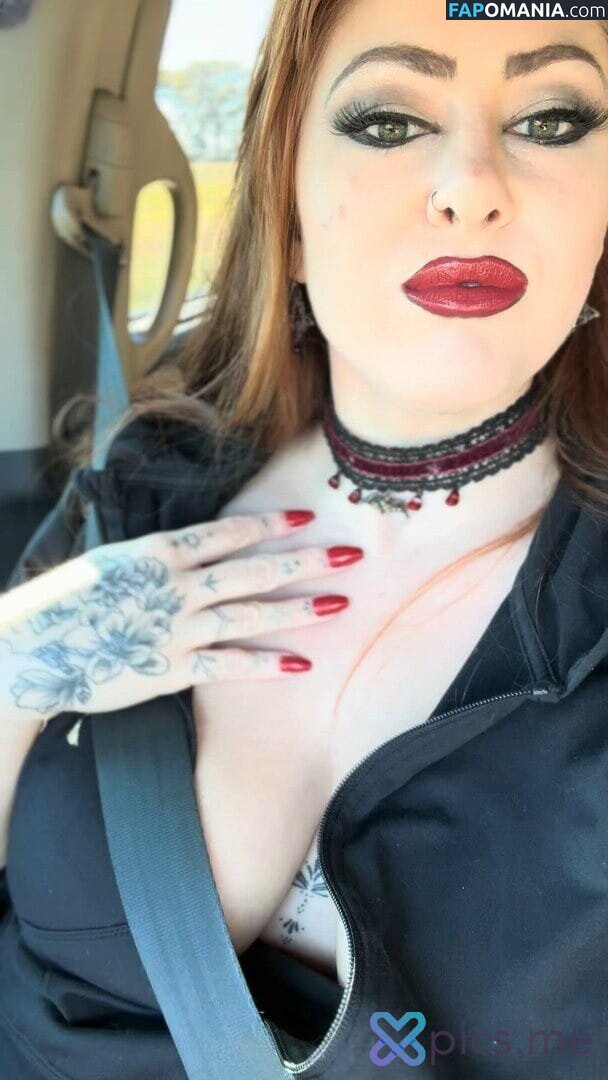 Fae Housewife / Faehousewife Nackt OnlyFans  Geleaktes Foto #1