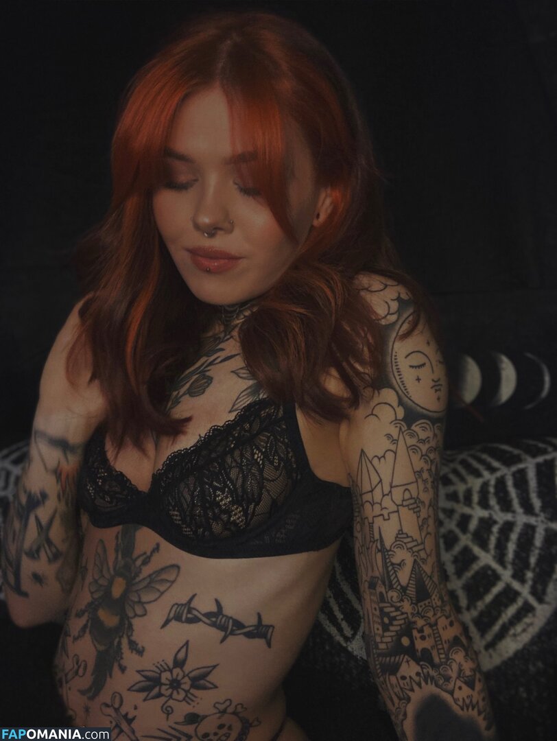 Fae Valeria / faecreature_ / faevaleriaa / https: Nackt OnlyFans  Geleaktes Foto #1