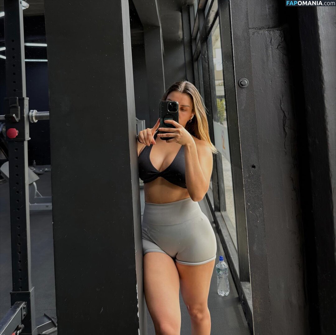 Fiorella Retiz / fiorellaretiz Nackt OnlyFans  Geleaktes Foto #8