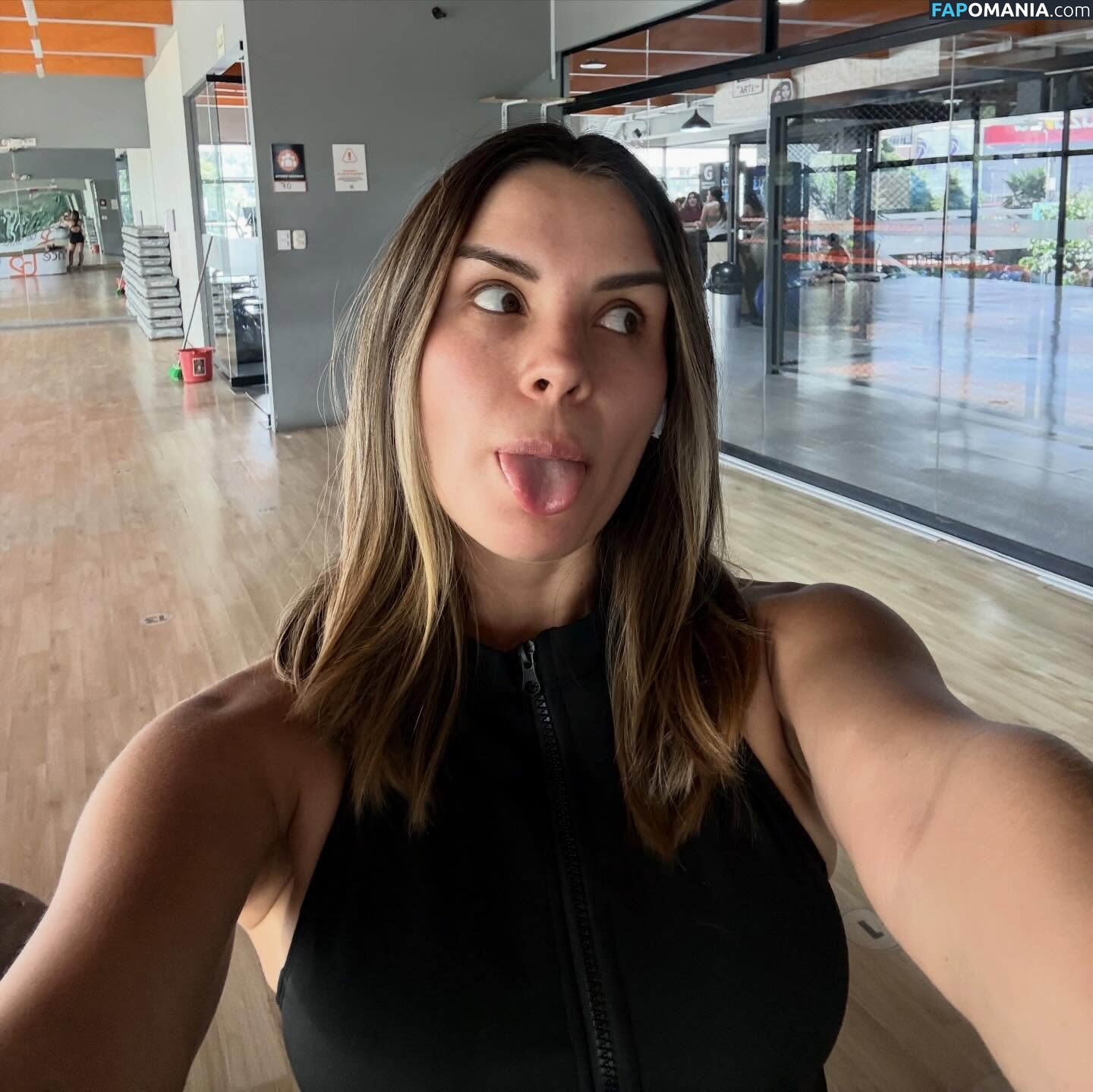 Fiorella Retiz / fiorellaretiz Nackt OnlyFans  Geleaktes Foto #14