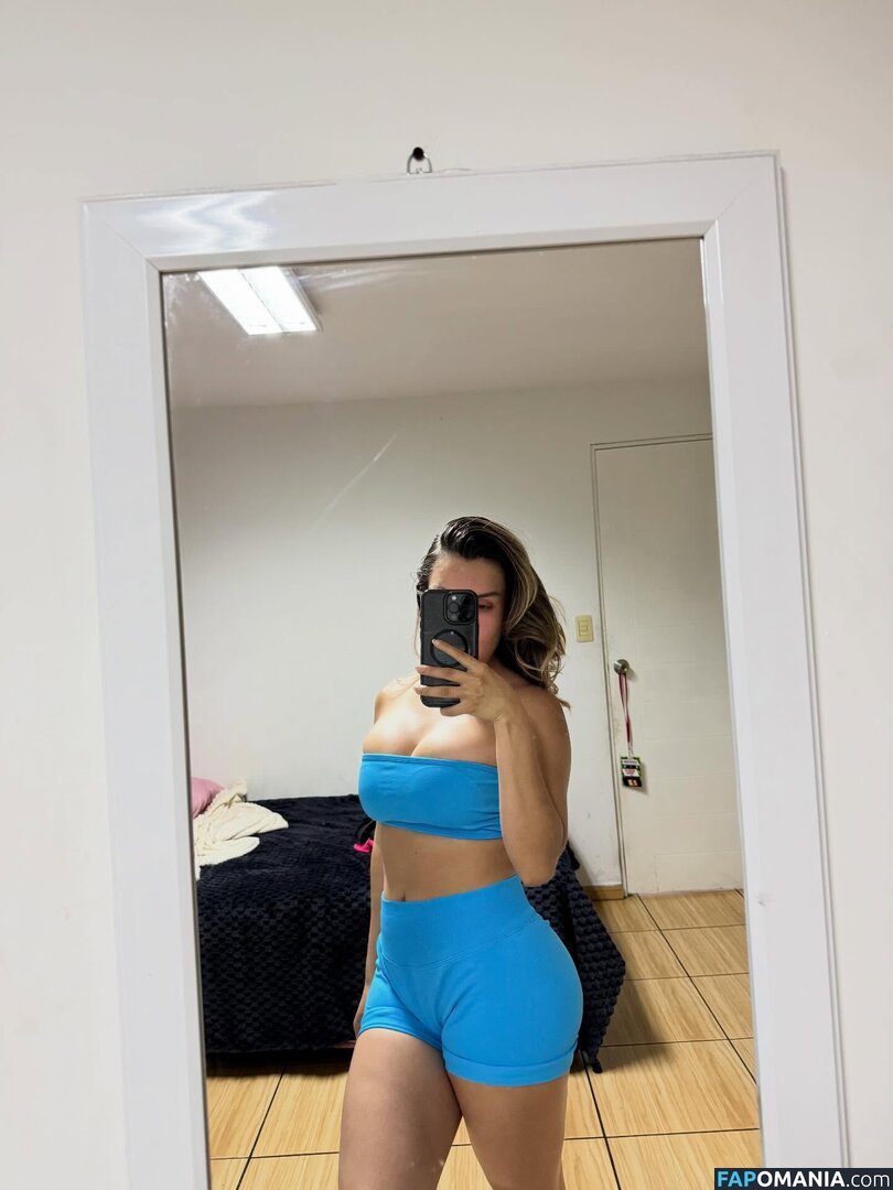 Fiorella Retiz / fiorellaretiz Nackt OnlyFans  Geleaktes Foto #17