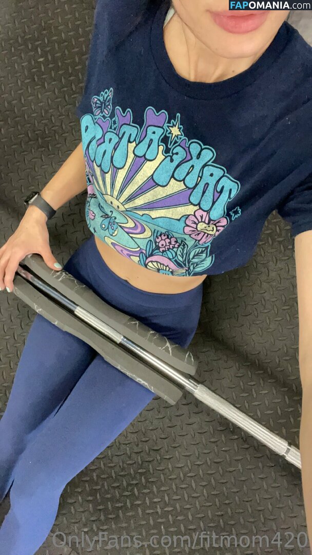 Elizabeth / fitmom420 / fitmomology42 Nackt OnlyFans  Geleaktes Foto #21