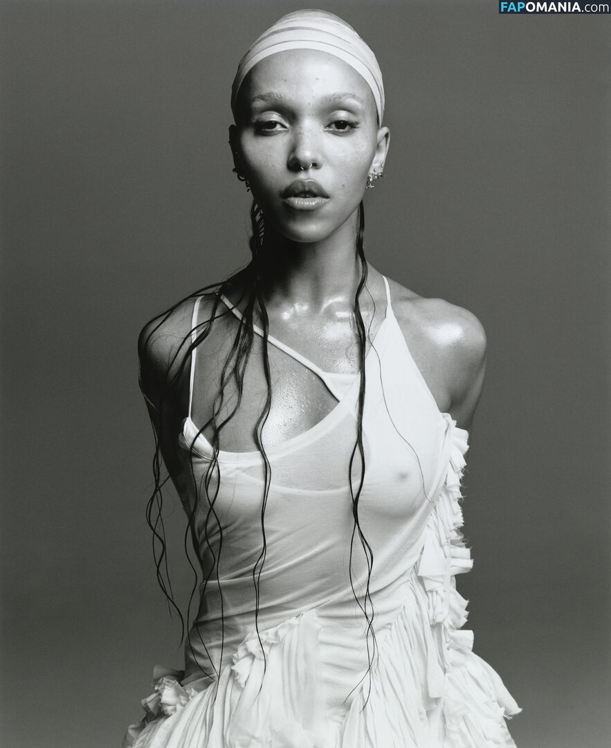 FKA Twigs / FKAtwigs Nackt OnlyFans  Geleaktes Foto #1