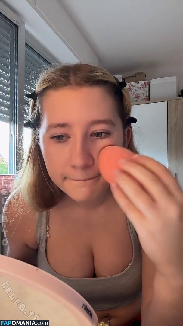 franziihtz / franziiiiihtz Nackt OnlyFans  Geleaktes Foto #2