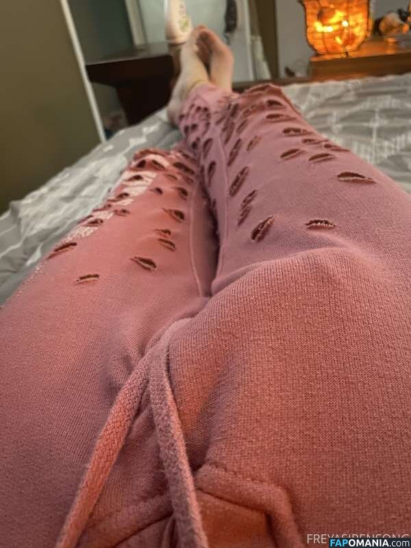 freyasirensong Nackt OnlyFans  Geleaktes Foto #9