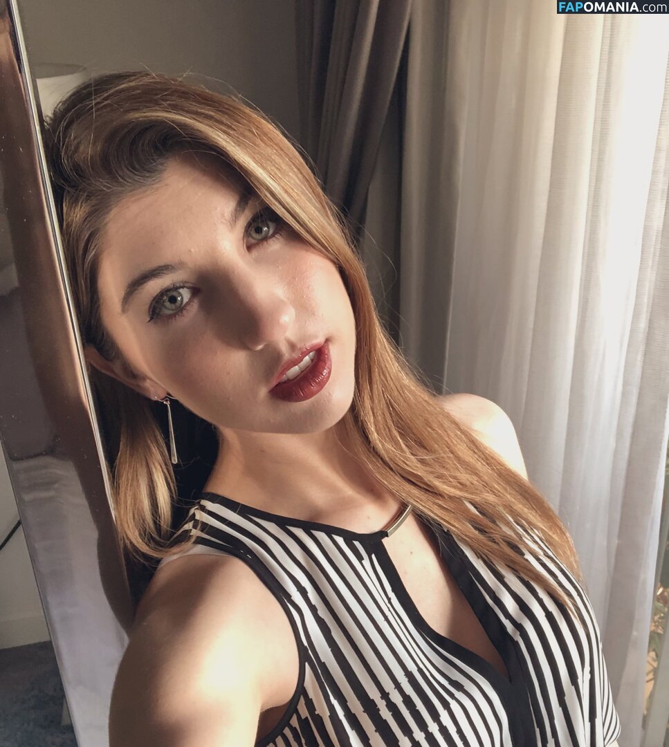 FrivolousFox ASMR / FrivviFox / frivvay Nackt OnlyFans  Geleaktes Foto #151